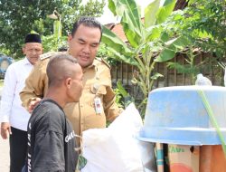 Berkah Ramadhan, Tiga Warga Blora Terima Bantuan dari Bupati Arief