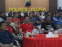 Keluarga Arhan Pratama Apresiasi Nonton Bareng Semifinal Piala Asia 2024 Polres Blora