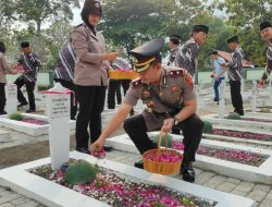 Sambut Hari Bhayangkara ke-78, Polres Blora Gelar Upacara Ziarah dan Tabur Bunga di TMP Wira Bhakti