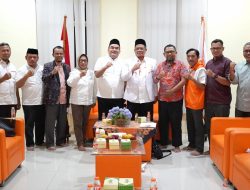 Ikuti Pendalaman Visi Misi Bacakada dan Bacawakada, Mas Arief dan Budhe Rini Hadir di DPW PKS Jateng