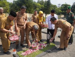 Bupati dan Sejumlah Pejabat Blora Ziarah Kemerdekaan ke Makam Pahlawan Nasional Asli Blora di Yogyakarta