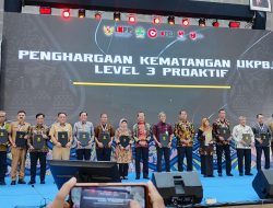 Berhasil Capai Kematangan Level 3 Proaktif, Kepala LKPP Beri Penghargaan Kepada Pemkab Blora