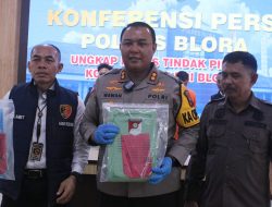 Satreskrim Polres Blora Amankan Seorang Pria Diduga Pelaku Tindak Pidana Korupsi Pemberian Kredit Mikro Di BRI Cabang Cepu.