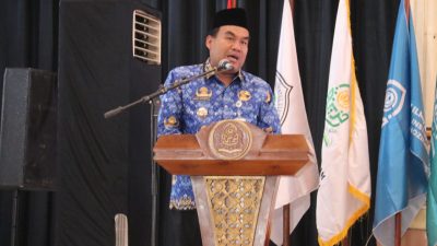 Kali Pertama, Guru Besar di IAI Khozinatul Ulum Dikukuhkan