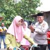 Kapolres Blora Belikan Sepeda untuk Shafira, Siswi SMPLB Randublatung